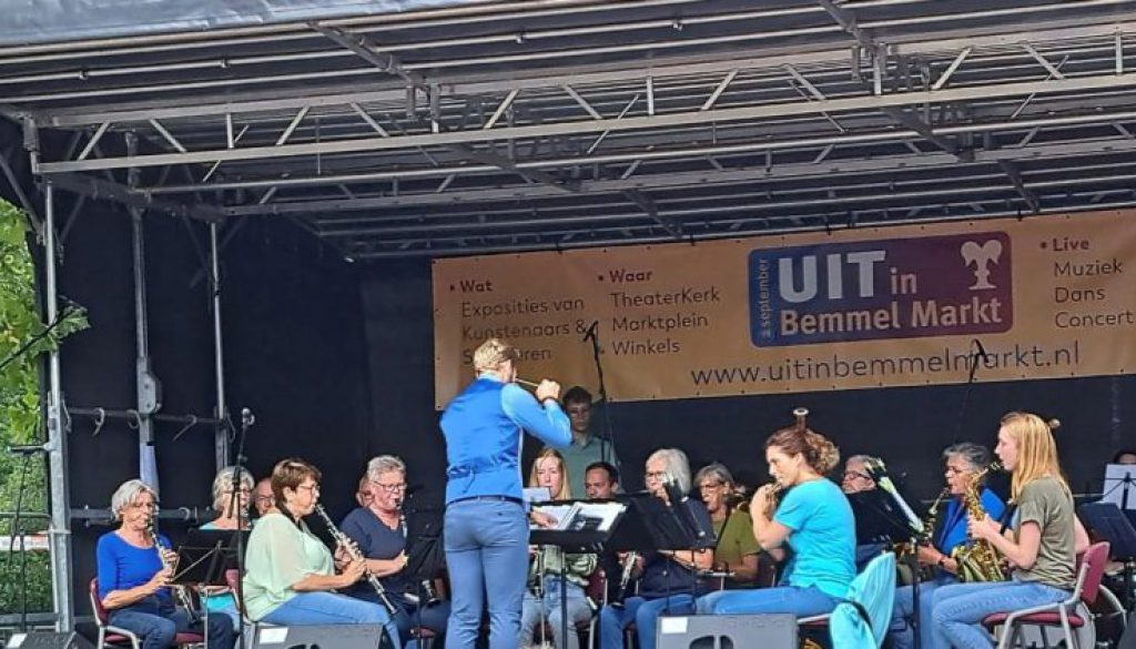 Uit in Bemmel Markt 2